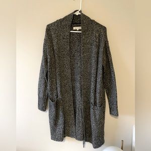 Loft Double pocketed cray gray cardigan